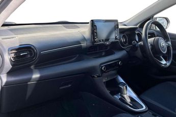 Toyota Yaris 1.5 Hybrid Design 5dr CVT
