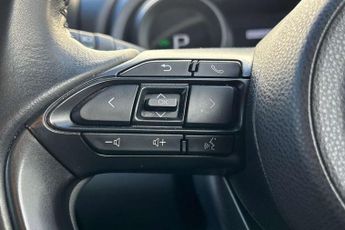 Toyota Yaris 1.5 Hybrid Design 5dr CVT