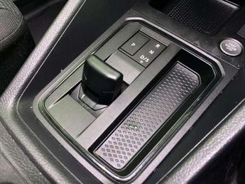 Volkswagen Caddy 2.0 TDI 122PS Commerce Pro Van DSG [Tech Pack]