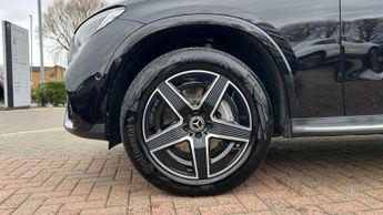 Mercedes-Benz GLC GLC 300e 4Matic AMG Line 5dr 9G-Tronic