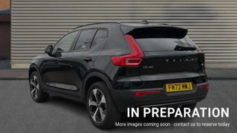 Volvo XC40 2.0 B4P Ultimate Dark 5dr Auto
