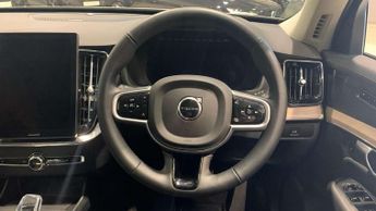 Volvo XC90 2.0 B5P Plus Dark 5dr AWD Geartronic