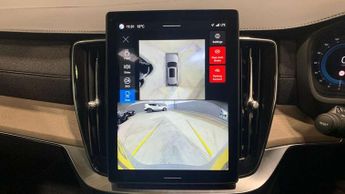 Volvo XC90 2.0 B5P Plus Dark 5dr AWD Geartronic