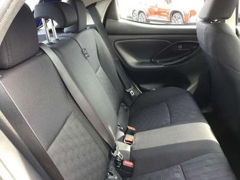 Toyota Yaris 1.5 Hybrid Icon 5dr CVT
