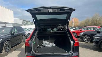 Volvo XC60 2.0 T8 [455] PHEV Ultra Dark 5dr AWD Geartronic
