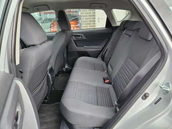 Toyota Auris 1.8 Hybrid Business Edition 5dr CVT