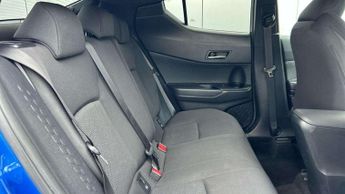 Toyota C-HR 1.8 Hybrid Design 5dr CVT