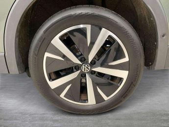 Volkswagen Tiguan 1.5 TSI eHybrid Elegance 5dr DSG