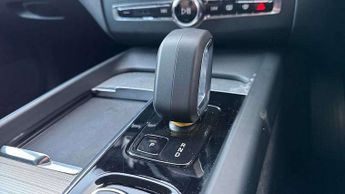 Volvo XC60 2.0 B5P Core 5dr AWD Geartronic
