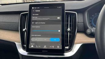 Volvo XC90 2.0 B5P Plus Dark 5dr AWD Geartronic