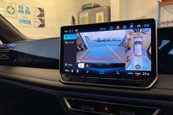 Volkswagen Tiguan 2.0 TDI R-Line 5dr DSG