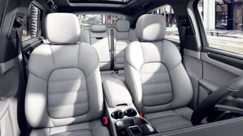 Porsche Macan T 5dr PDK