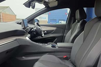 Peugeot 3008 1.2 Hybrid 136 GT 5dr e-DSC6