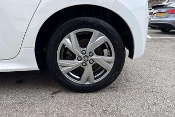 Toyota Yaris 1.5 Hybrid Icon 5dr CVT