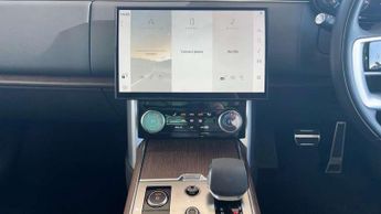 Land Rover Range Rover 3.0 P440e SE 4dr Auto