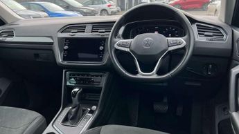 Volkswagen Tiguan 2.0 TDI Elegance 5dr DSG