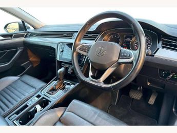 Volkswagen Passat Estate 1.5 TSI EVO SEL 5dr DSG
