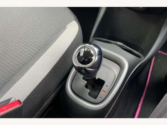 Toyota Aygo 1.0 VVT-i X-Trend TSS 5dr x-shift