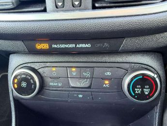 Ford Fiesta 1.0 EcoBoost Hybrid mHEV 125 Titanium 5dr Auto