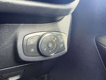 Ford Fiesta 1.0 EcoBoost Hybrid mHEV 125 Titanium 5dr Auto