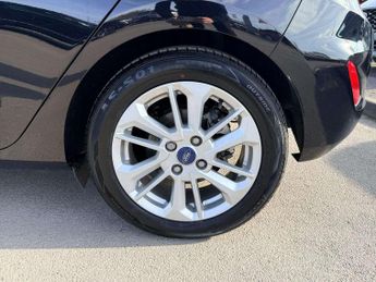 Ford Fiesta 1.0 EcoBoost Hybrid mHEV 125 Titanium 5dr Auto