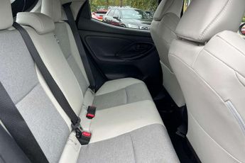 Toyota Yaris 1.5 Hybrid Excel 5dr CVT