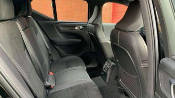 Volvo XC40 Recharge 1.5 T4 Recharge PHEV R DESIGN 5dr Auto