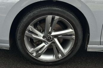 Volkswagen Golf 2.0 TDI 150 R-Line 5dr DSG