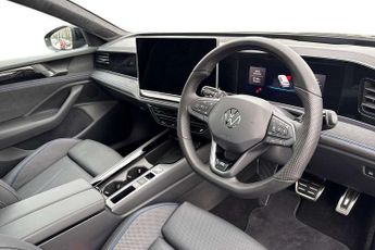 Volkswagen Passat Estate 1.5 TSI eHybrid 272 Black Edition 5dr DSG