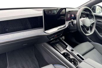 Volkswagen Passat Estate 1.5 TSI eHybrid 272 Black Edition 5dr DSG