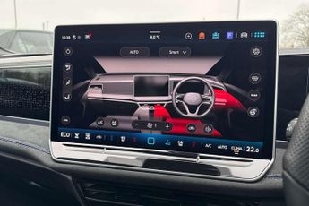 Volkswagen Passat Estate 1.5 TSI eHybrid 272 Black Edition 5dr DSG