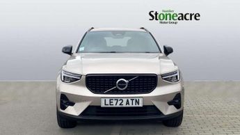 Volvo XC40 2.0 B3P Plus Dark 5dr Auto