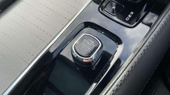 Volvo XC90 2.0 B5P [250] Plus Dark 5dr AWD Geartronic