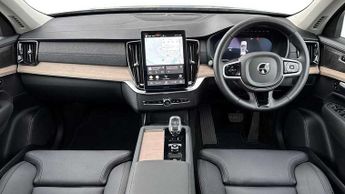 Volvo XC90 2.0 B5P Plus Dark 5dr AWD Geartronic