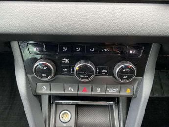 Skoda Karoq 1.5 TSI SE Technology 5dr DSG