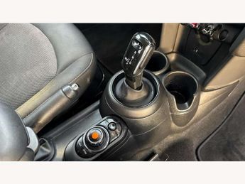 MINI Hatchback 1.5 Cooper Classic II 3dr Auto