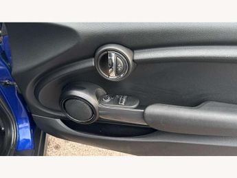 MINI Hatchback 1.5 Cooper Classic II 3dr Auto