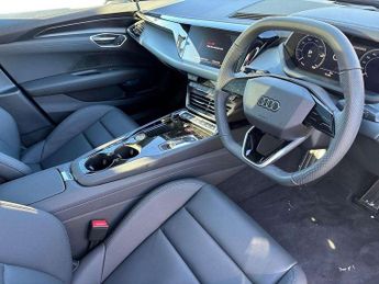 Audi A6 Avant 2.0 TFSI 204 S line 5dr S Tronic