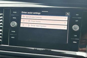 Volkswagen Transporter 2.0 BiTDI 204 Highline Kombi Van 4MOTION DSG