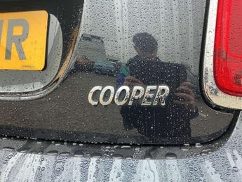 MINI Hatchback 1.5 Cooper Exclusive 3dr Auto