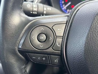 Toyota Corolla Touring Sport 1.8 VVT-i Hybrid Icon Tech 5dr CVT