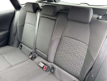 Toyota Corolla Touring Sport 1.8 VVT-i Hybrid Icon Tech 5dr CVT