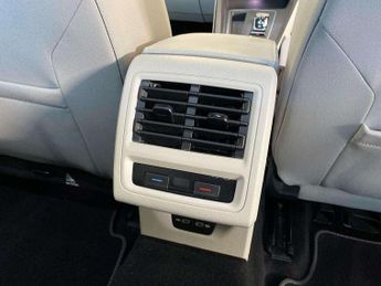 Volkswagen Golf 1.5 eTSI 150 Style 5dr DSG