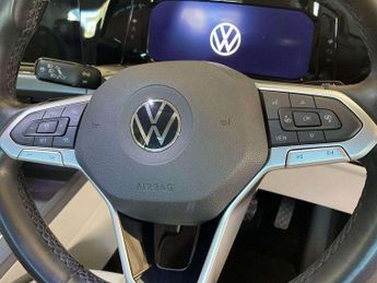 Volkswagen Golf 1.5 eTSI 150 Style 5dr DSG