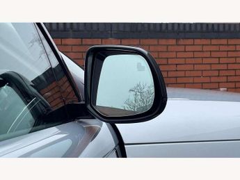Land Rover Range Rover 3.0 D300 SE 4dr Auto