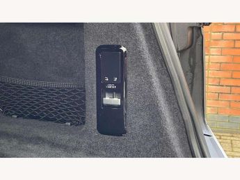 Land Rover Range Rover Sport 3.0 D300 Dynamic SE 5dr Auto