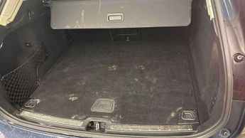 Volvo XC60 2.0 B5P Ultra Dark 5dr AWD Geartronic