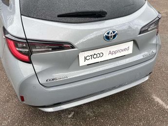 Toyota Corolla Touring Sport 1.8 VVT-i Hybrid Design 5dr CVT
