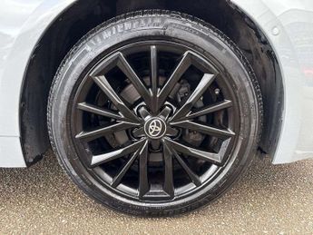 Toyota Corolla Touring Sport 1.8 VVT-i Hybrid Design 5dr CVT