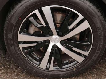 Peugeot 3008 1.6 Hybrid4 300 GT Line 5dr e-EAT8